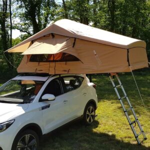 Das Dare to be Different 140L ist ein Softshell Klapp-Dachzelt und ein echter Allrounder das mit nur 59kg auf die meisten PKW´s montiert werden kann