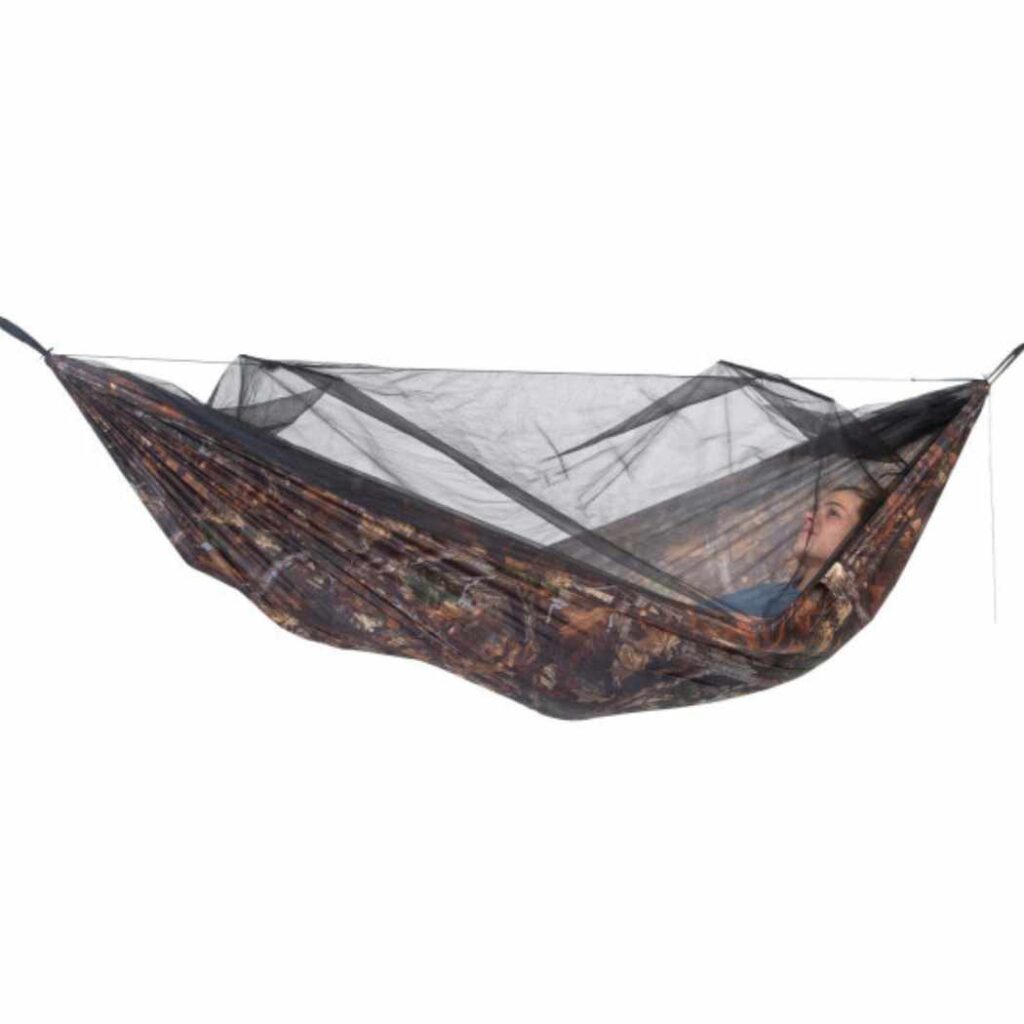 Amazonas Hängematte Ultra-Light Moskito-Traveller Pro mit imprägnierter Oberfläche, angenähtem Packsack und Moskitonetz. In Waldtarn Optik.