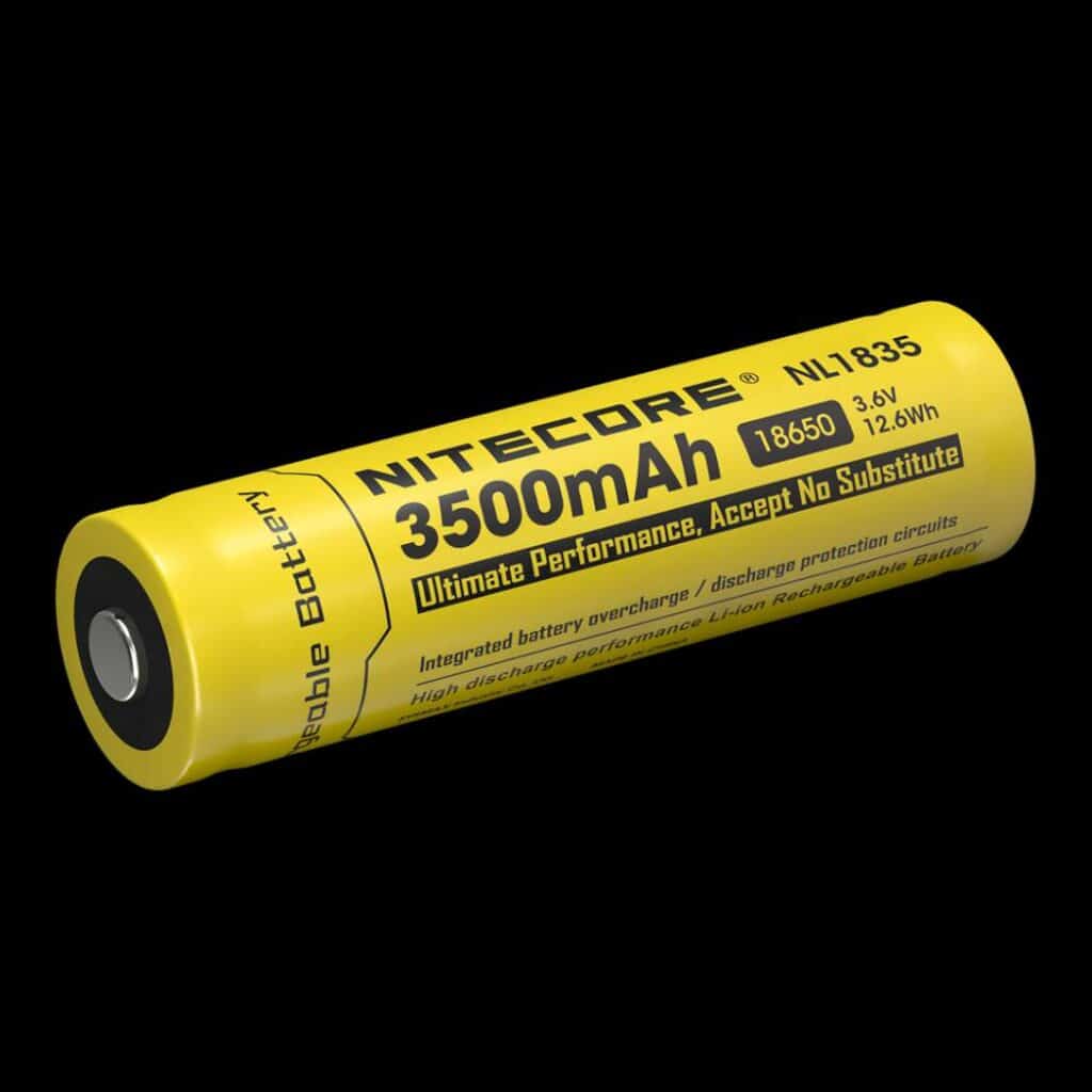 Nitecore NL1835 Li-Ion Akku Typ 18650  hat eine herausragende Kapazität von 3500mAh mit mehreren Sicherheitsfunktionen.